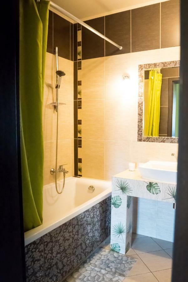 Apartamento Rainbow Z Prywatnym Parkingiem Bielsko-Biała Exterior foto
