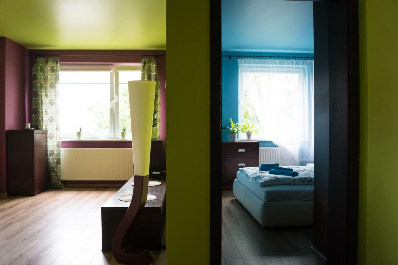 Apartamento Rainbow Z Prywatnym Parkingiem Bielsko-Biała Exterior foto