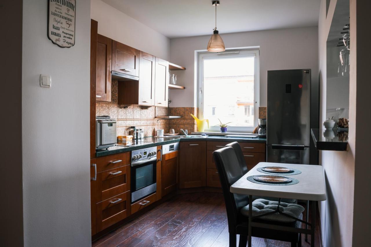 Apartamento Rainbow Z Prywatnym Parkingiem Bielsko-Biała Exterior foto